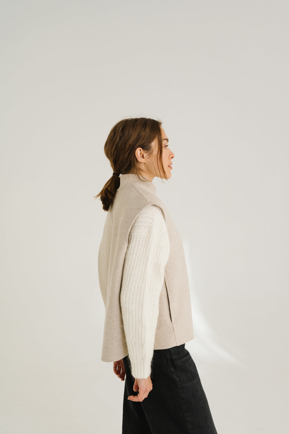 MIREIA - LIGHT