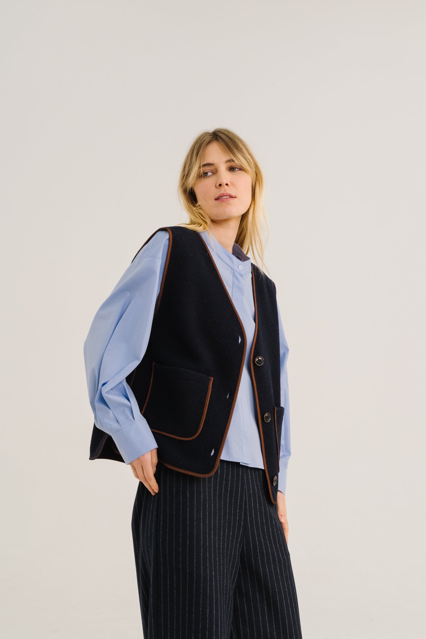 SALLY - NAVY