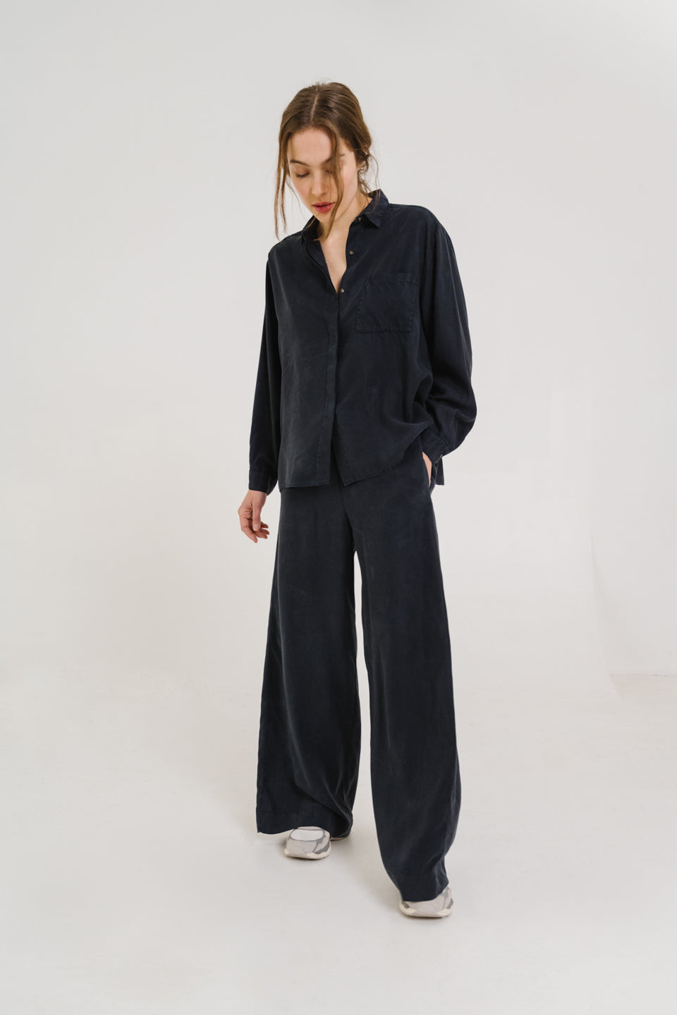 LOLA - NAVY