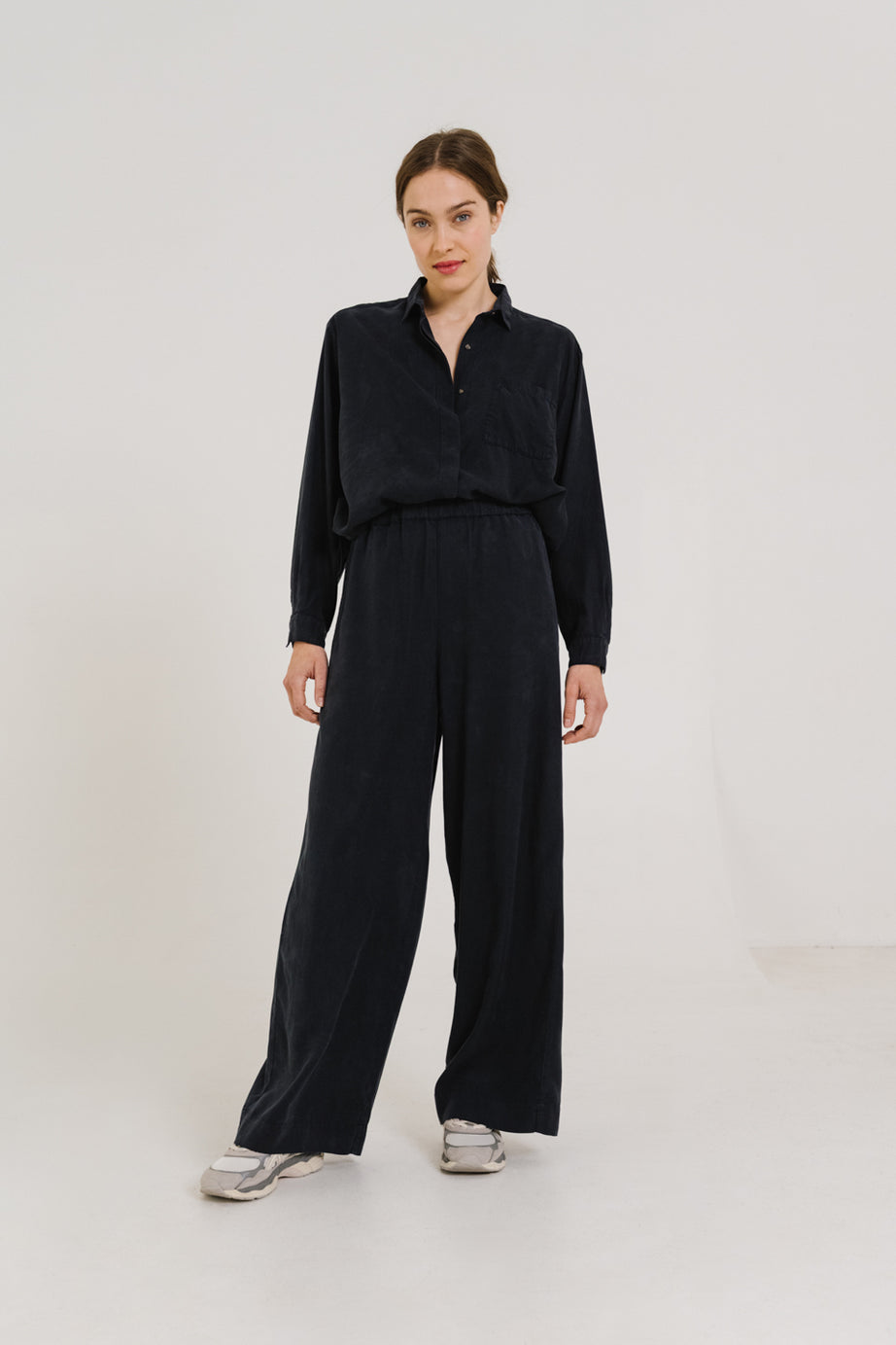 LOLA - NAVY